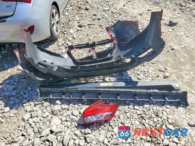 Zdjęcie 12 z 13 samochodu: 2019 NISSAN KICKS SV VIN:3N1CP5CU4KL519517 - miniatura