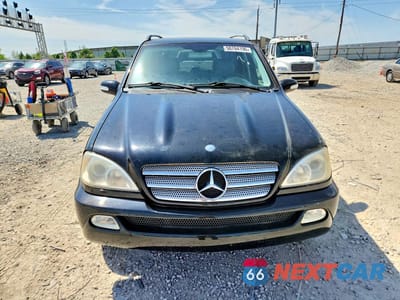 Piąte zdjęcie samochodu w środku: 2005 MERCEDES-BENZ ML 500 VIN:4JGAB75E75A559683 - miniatura
