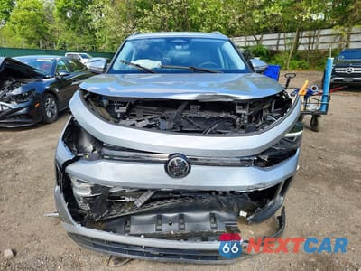 Piąte zdjęcie samochodu w środku: 2026 VOLKSWAGEN TIGUAN SE VIN:3VVER7RM8TM010479 - miniatura