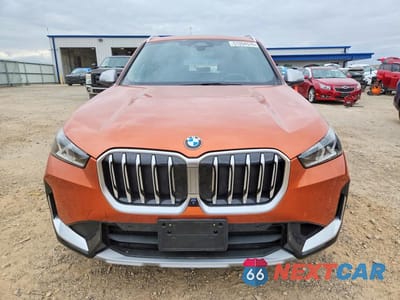 Piąte zdjęcie samochodu w środku: 2023 BMW X1 XDRIVE28I VIN:WBX73EF08P5W92826 - miniatura