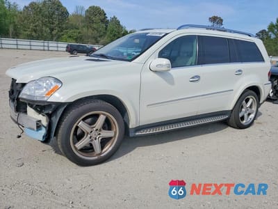 2008 MERCEDES-BENZ GL 550 4MATIC 4JGBF86E98A386704 - główne zdjęcie licytacji z USA - miniatura