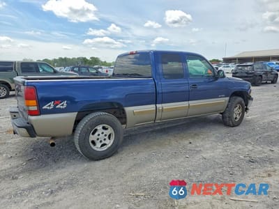 Trzecie zdjęcie samochodu z tyłu: 2001 CHEVROLET SILVERADO K1500 VIN:2GCEK19T811336357 - miniatura