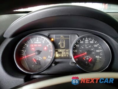 Zdjęcie 10 z 13 samochodu: 2013 NISSAN ROGUE S/SL/SV UNKNOWN VIN:JN8AS5MTXDW026614 - miniatura