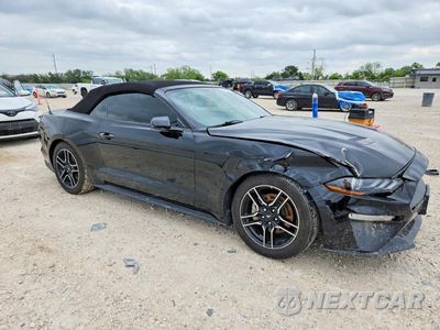 Czwarte zdjęcie samochodu z boku: 2018 FORD MUSTANG VIN:1FATP8UHXJ5177009 - miniatura