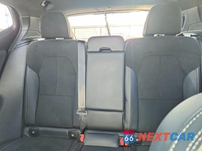 Zdjęcie 10 z 13 samochodu: 2022 VOLVO XC40 T5 R-DESIGN VIN:YV4162UM3N2772920 - miniatura