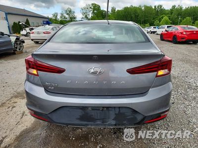 Zdjęcie 6 z 13 samochodu: 2019 HYUNDAI ELANTRA SE VIN:5NPD74LF0KH492443 - miniatura
