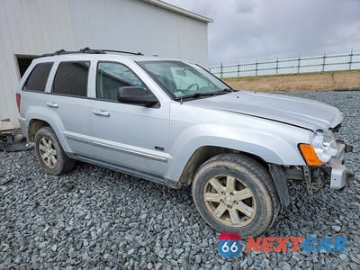 Czwarte zdjęcie samochodu z boku: 2008 JEEP GRAND CHEROKEE LAREDO VIN:1J8GR48K78C147808 - miniatura