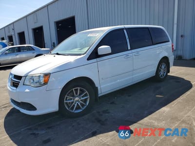 2015 DODGE GRAND CARAVAN SE 2C4RDGBG2FR691402 - główne zdjęcie licytacji z USA - miniatura