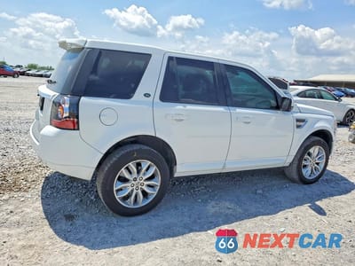 Trzecie zdjęcie samochodu z tyłu: 2014 LAND ROVER LR2 HSE VIN:SALFR2BG8EH411055 - miniatura