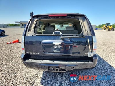 Zdjęcie 6 z 13 samochodu: 2007 CHEVROLET SUBURBAN C1500 VIN:3GNFC16067G266473 - miniatura