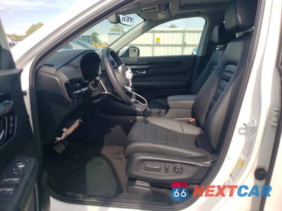 Zdjęcie 7 z 13 samochodu: 2025 HONDA CR-V EXL VIN:2HKRS4H71SH408927 - miniatura