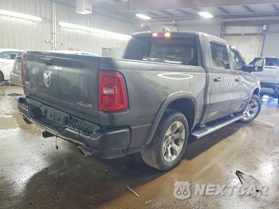 Trzecie zdjęcie samochodu z tyłu: 2025 RAM 1500 BIG HORN VIN:1C6SRFFP0SN766426 - miniatura