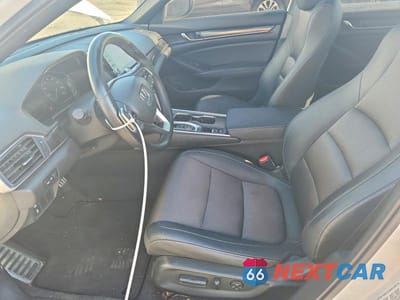 Zdjęcie 7 z 11 samochodu: 2020 HONDA ACCORD SPORT VIN:1HGCV2F30LA023404 - miniatura
