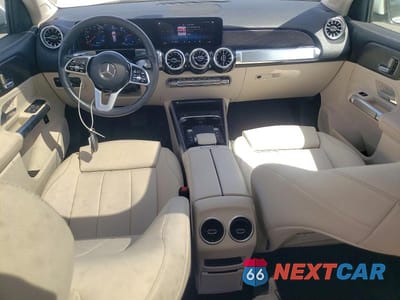 Zdjęcie 8 z 14 samochodu: 2023 MERCEDES-BENZ GLB 250 VIN:W1N4M4GB3PW301611 - miniatura