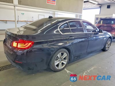 Trzecie zdjęcie samochodu z tyłu: 2013 BMW 528 I VIN:WBAXG5C56DDY37765 - miniatura