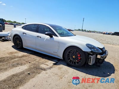Czwarte zdjęcie samochodu z boku: 2020 PORSCHE PANAMERA GTS VIN:WP0AG2A73LL145964 - miniatura