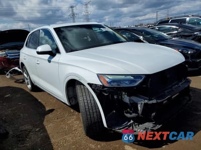 Czwarte zdjęcie samochodu z boku: 2021 AUDI Q5 PREMIUM PLUS VIN:WA1BAAFYXM2047615 - miniatura