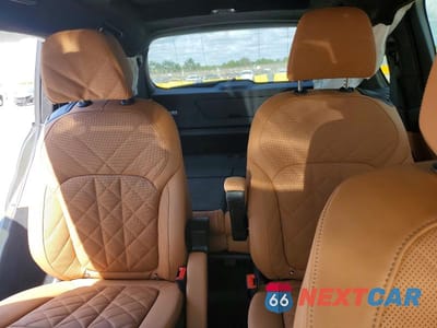 Zdjęcie 10 z 13 samochodu: 2025 BMW X7 XDRIVE40I VIN:5UX23EM04S9Y67938 - miniatura