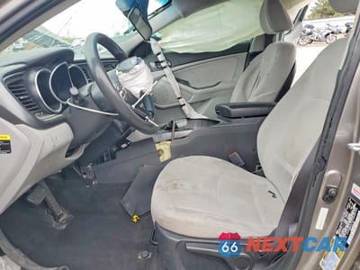 Zdjęcie 7 z 13 samochodu: 2015 KIA OPTIMA LX VIN:5XXGM4A72FG466705 - miniatura