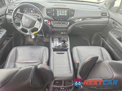Zdjęcie 8 z 13 samochodu: 2019 HONDA PILOT TOURING VIN:5FNYF6H61KB078773 - miniatura