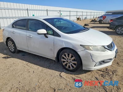 Czwarte zdjęcie samochodu z boku: 2015 HONDA CIVIC LX VIN:19XFB2F54FE226223 - miniatura