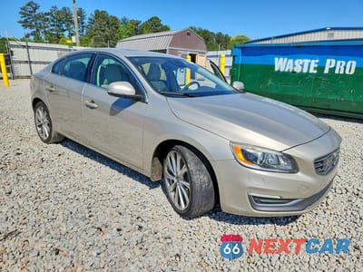Czwarte zdjęcie samochodu z boku: 2017 VOLVO S60 PLATINUM VIN:LYV402HM0HB151200 - miniatura
