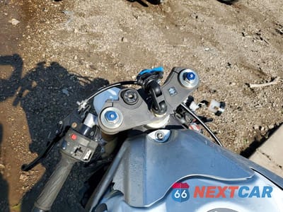 Zdjęcie 7 z 8 samochodu: 2008 SUZUKI GSX-R600 VIN:JS1GN7EA882104949 - miniatura