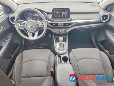 Zdjęcie 8 z 12 samochodu: 2021 KIA FORTE LXS VIN:3KPF24AD3ME304076 - miniatura