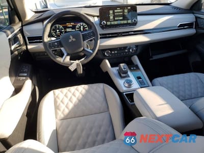 Zdjęcie 8 z 14 samochodu: 2025 MITSUBISHI OUTLANDER SEL VIN:JA4T5WA9XSZ050475 - miniatura