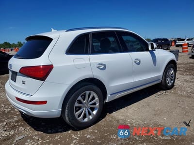 Trzecie zdjęcie samochodu z tyłu: 2016 AUDI Q5 PREMIUM VIN:WA1C2AFP7GA143611 - miniatura