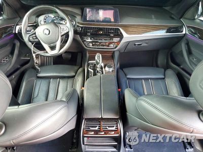 Zdjęcie 8 z 12 samochodu: 2018 BMW 530 XI VIN:WBAJA7C55JWC75329 - miniatura