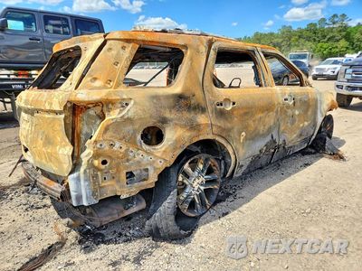 Piąte zdjęcie samochodu w środku: 2017 FORD EXPLORER XLT VIN:1FM5K7D81HGB87241 - miniatura