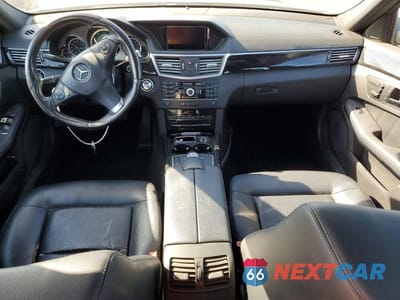 Zdjęcie 8 z 12 samochodu: 2011 MERCEDES-BENZ E 350 VIN:WDDHF5GB4BA271474 - miniatura