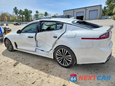 Drugie zdjęcie samochodu z przodu: 2019 KIA STINGER PREMIUM VIN:KNAE25LA9K6042200 - miniatura