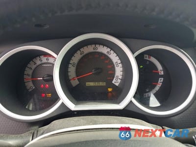 Zdjęcie 9 z 12 samochodu: 2013 TOYOTA TACOMA V6 VIN:3TMLU4EN1DM118896 - miniatura