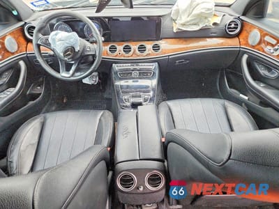 Zdjęcie 8 z 11 samochodu: 2017 MERCEDES-BENZ E CLASS VIN:WDDZF4JB0HA146195 - miniatura