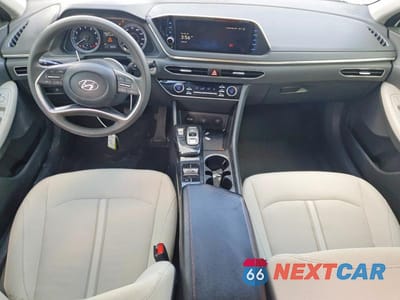 Zdjęcie 8 z 13 samochodu: 2023 HYUNDAI SONATA SEL VIN:KMHL64JA1PA302262 - miniatura