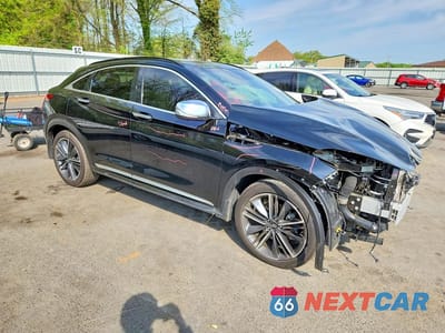 Czwarte zdjęcie samochodu z boku: 2024 INFINITI QX55 ESSENTIAL VIN:3PCAJ5KR1RF109527 - miniatura