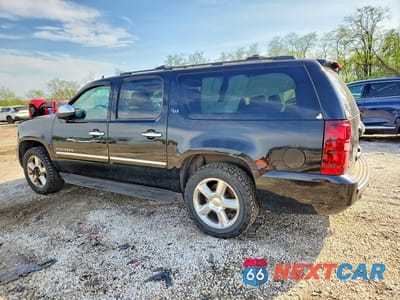 Drugie zdjęcie samochodu z przodu: 2013 CHEVROLET SUBURBAN K1500 LTZ VIN:1GNSKKE7XDR305406 - miniatura