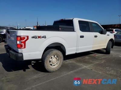 Trzecie zdjęcie samochodu z tyłu: 2019 FORD F150 SUPERCREW VIN:1FTFW1E52KKC34201 - miniatura