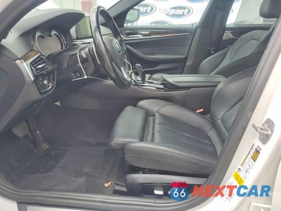 Zdjęcie 7 z 13 samochodu: 2018 BMW 540 I VIN:WBAJE5C51JWA94639 - miniatura