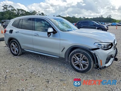 Czwarte zdjęcie samochodu z boku: 2021 BMW X3 XDRIVE30I VIN:5UXTY5C05M9H98867 - miniatura