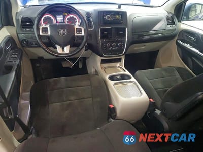 Zdjęcie 8 z 14 samochodu: 2013 DODGE GRAND CARAVAN SXT VIN:2C4RDGCG9DR740154 - miniatura