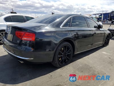 Trzecie zdjęcie samochodu z tyłu: 2011 AUDI A8 L QUATTRO VIN:WAURVAFD0BN010541 - miniatura