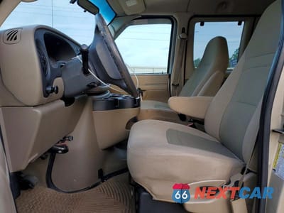 Zdjęcie 7 z 12 samochodu: 2008 FORD ECONOLINE E350 SUPER DUTY WAGON VIN:1FBNE31L98DB08238 - miniatura