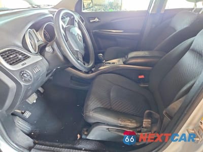Zdjęcie 7 z 13 samochodu: 2011 DODGE JOURNEY MAINSTREET VIN:3D4PG1FG5BT551215 - miniatura