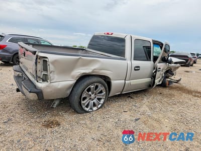 Trzecie zdjęcie samochodu z tyłu: 2005 CHEVROLET SILVERADO C1500 VIN:2GCEC13T151332694 - miniatura