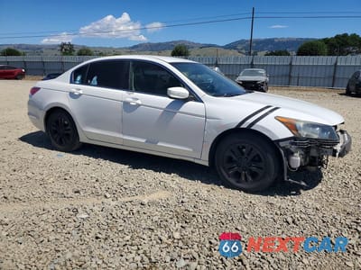 Czwarte zdjęcie samochodu z boku: 2012 HONDA ACCORD SE VIN:1HGCP2F67CA135623 - miniatura