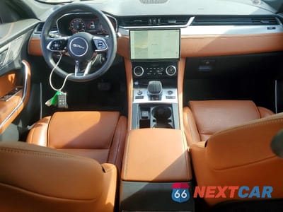 Zdjęcie 8 z 12 samochodu: 2025 JAGUAR F-PACE R-DYNAMIC S VIN:SADCT2EX1SA746058 - miniatura