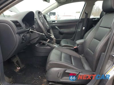 Zdjęcie 7 z 11 samochodu: 2010 VOLKSWAGEN JETTA SE VIN:3VWRZ7AJ5AM035092 - miniatura